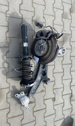 BMW 2 Active Tourer U06 Stub axle 