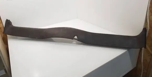 Porsche Cayenne (9PA) Tailgate trim 7L5867601