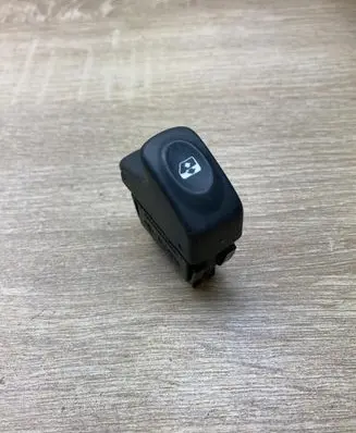Renault Scenic I Electric window control switch 838100G