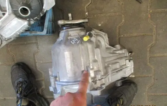 BMW X3 G01 Gearbox transfer box case 78888