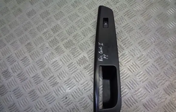 KIA Ceed Central console control unit 93575-1H100