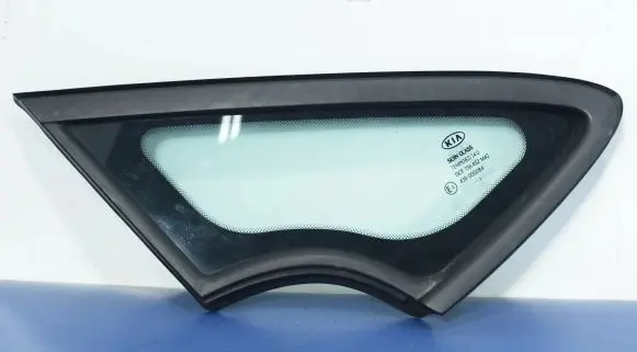 KIA Ceed Front door vent window glass four-door 