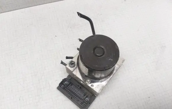 Volkswagen Fox ABS Pump 5Z0907379A 0265800468