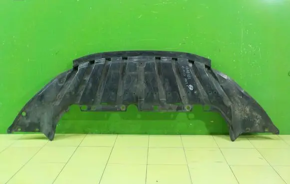Ford C-MAX II Front bumper skid plate/under tray AM51A8B384A