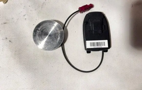 Mercedes-Benz S W221 Sensor A2218203911