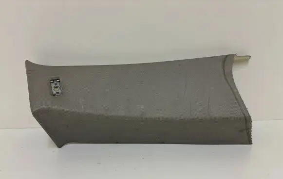 BMW X3 E83 (C) pillar trim 3330489 51433330489 52107010