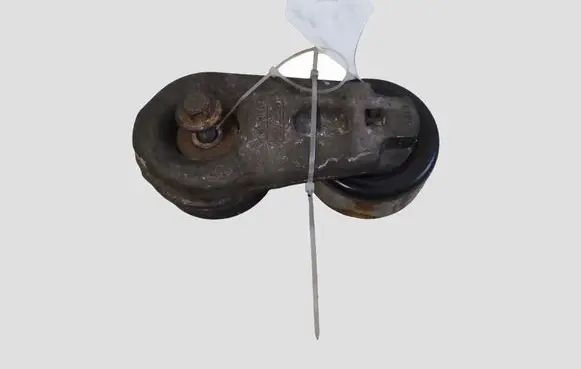 Land Rover Range Rover Sport L320 Generator/alternator belt tensioner