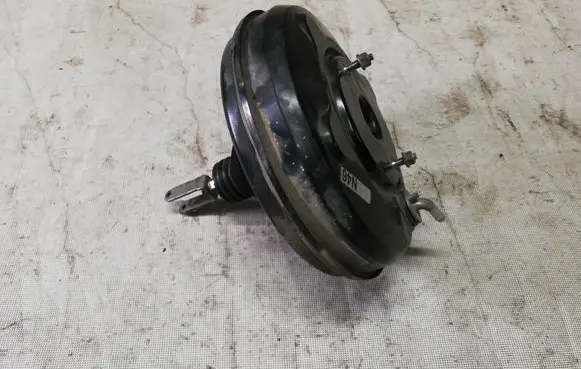 Lexus IS 220D-250-350 Brake booster