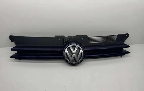 Volkswagen Golf IV Front grill 1J0853651F