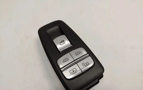 BMW 7 G11 G12 Electric window control switch 9382506 61319382506 61319878323