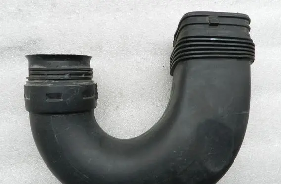 Volkswagen Tiguan Air intake hose/pipe 5N0129618 5N0129618C