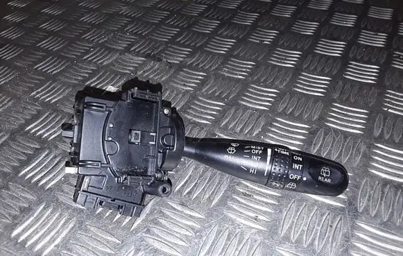 Toyota Corolla Verso E121 Wiper switch 1A830