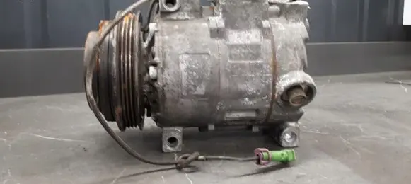 Audi A4 S4 B5 8D Air conditioning (A/C) compressor (pump) 4D0260805C