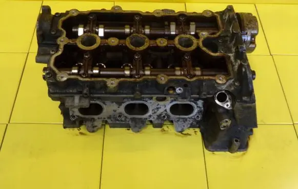 Audi A6 S6 C6 4F Engine head 06E103374A BDW