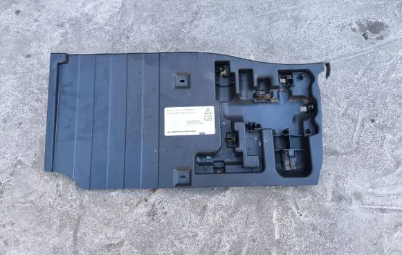 BMW X5M E70 Glove box in trunk 7127282 10834110