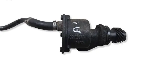 Audi A4 S4 B5 8D Vacuum pump 028207A
