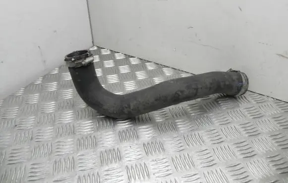 Audi A5 8T 8F Air intake hose/pipe 7L0145737 VD19689
