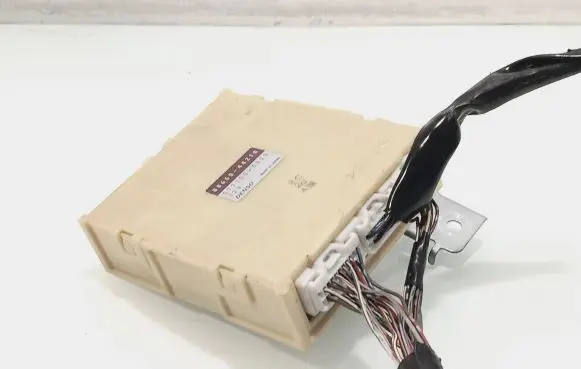 Toyota Avensis Verso Other control units/modules 8865044210 0771005520