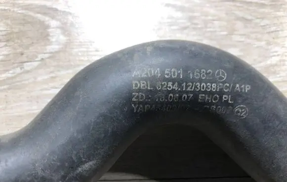 Mercedes-Benz E W212 Engine coolant pipe/hose A2045011682 3154123038 2045011682
