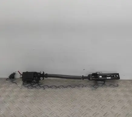 Audi A8 S8 D4 4H Seat belt adjustment motor 4H0857833 A1071177