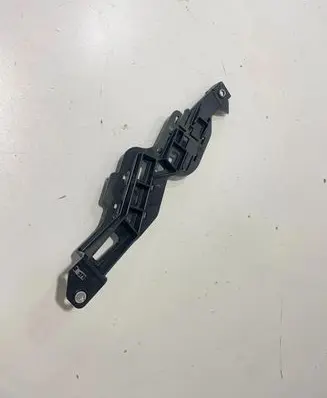 BMW X6 G06 other engine part 8586717 7102542