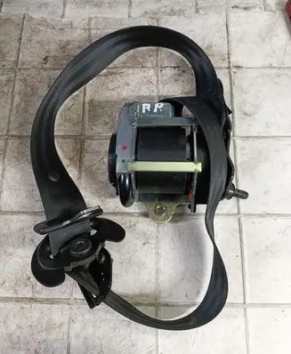 Land Rover Evoque I Front seatbelt BJ32611B08EC 061251