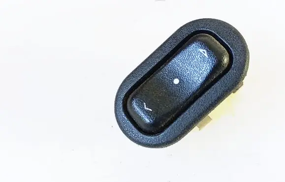 Opel Zafira A Electric window control switch 90561388
