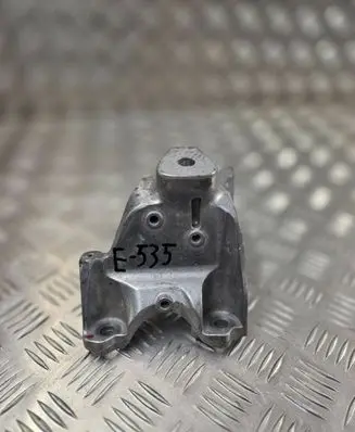 Audi A8 S8 D4 4H Engine mounting bracket 4H0199307AK