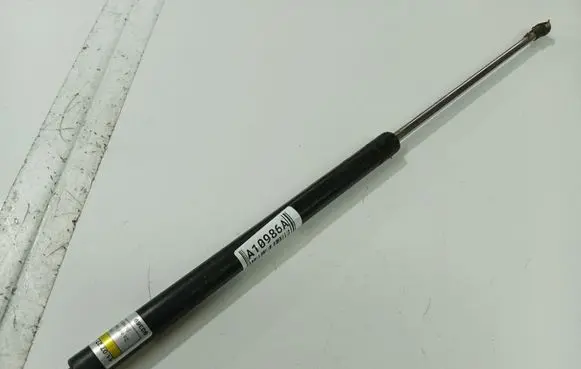 Volkswagen PASSAT B4 Tailgate/trunk strut/damper 
