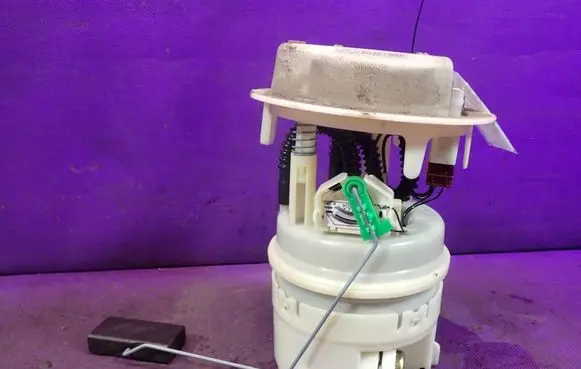 Peugeot 307 CC In-tank fuel pump