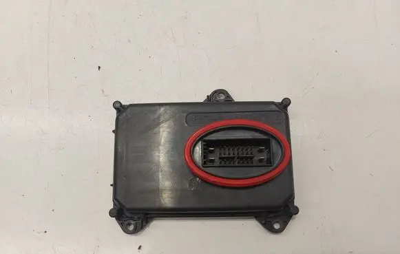Volkswagen Touran II Headlight ballast module Xenon 1T0941329A 130732933203 503950440404