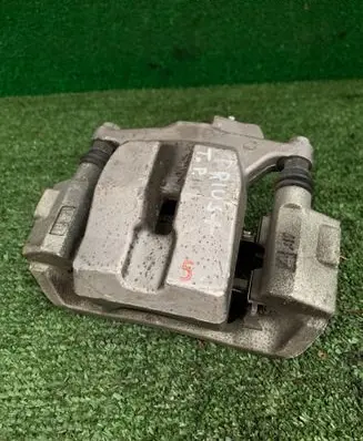 Toyota Prius+ (ZVW40) Rear brake caliper
