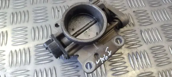 Renault Laguna I Throttle valve 7279700002