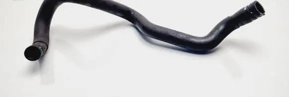 Mazda 3 I Engine coolant pipe/hose