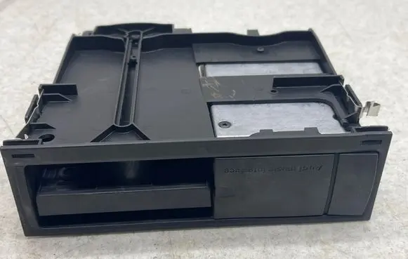 Audi A5 8T 8F Head unit multimedia control V290007000 8T0035785A