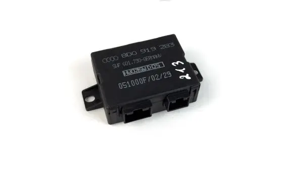 Audi A4 S4 B5 8D Parking PDC control unit/module 8d0919283