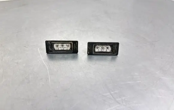 Audi Q7 4M Number plate light 4G0943021