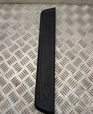 KIA Sportage Front sill trim cover 858733U010