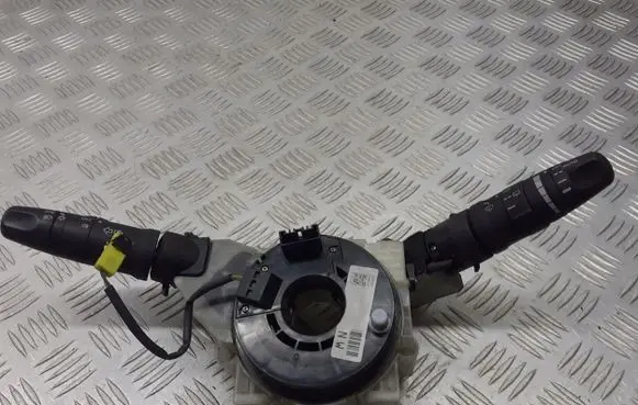 Nissan Micra Wiper turn signal indicator stalk/switch 25560AX618