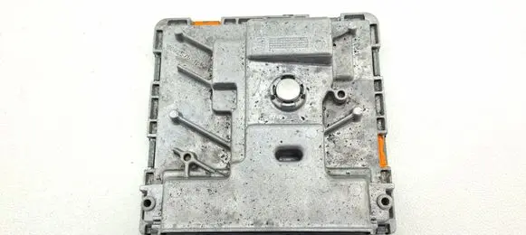 Skoda Kodiaq Engine control unit/module 06K907425M