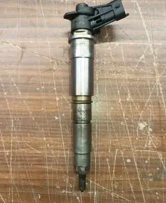 Fuel injector