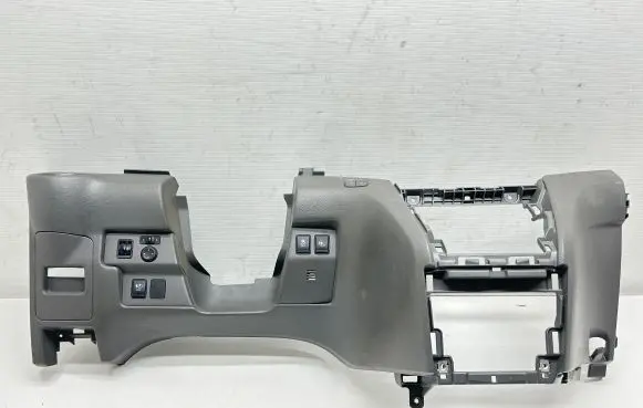 Nissan e-NV200 Dashboard center trim panel 681024FA0A