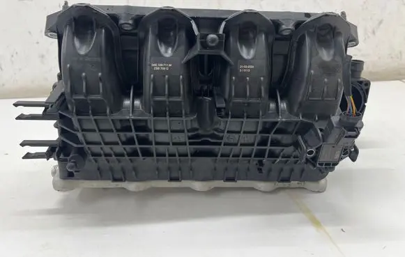 Cupra Leon Intake manifold 04E129709Q