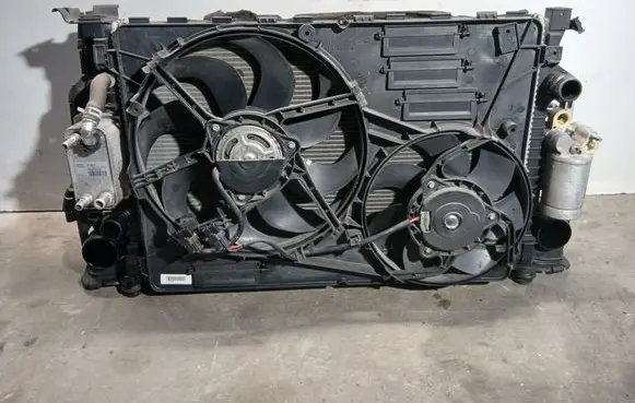 Volvo V60 Radiator set 31368445 6G918C607
