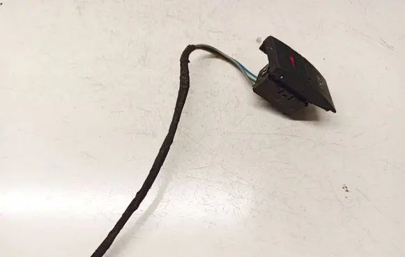 Audi A6 S6 C5 4B Central locking switch button 4B1962107