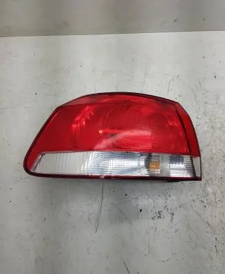 Volkswagen Golf VI Rear/tail lights 5K0945095N 00092201