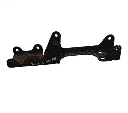 Radiator mount bracket
