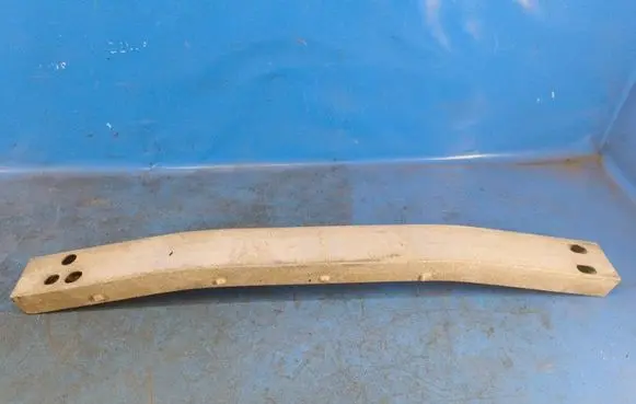Toyota Prius (XW20) Front bumper foam support bar 5213147070