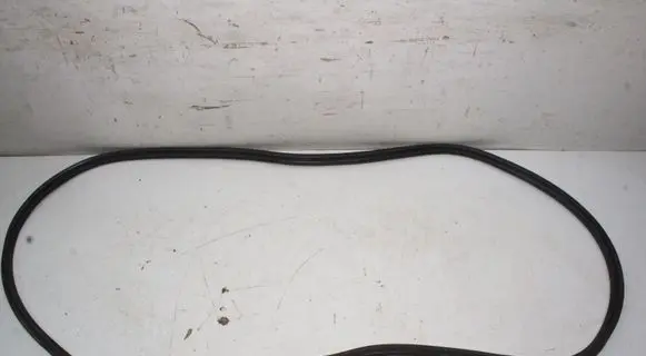 Tesla Model Y Trunk rubber seal (body) 149768199B