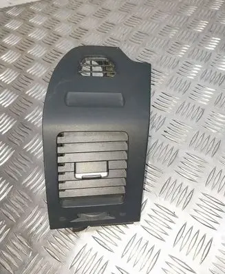 Mitsubishi Pajero Dashboard side air vent grill/cover trim